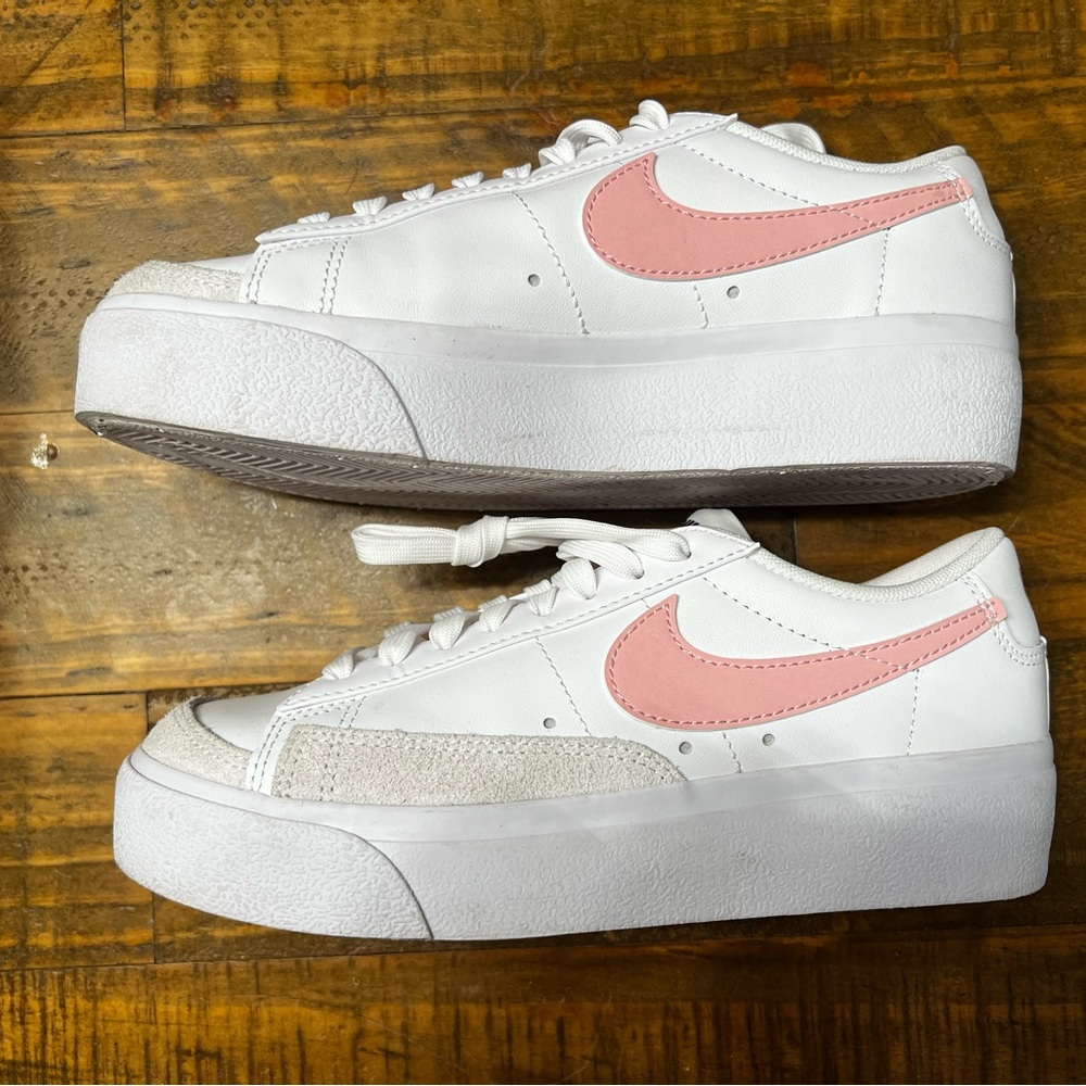 Nike Women's White and Pink Platform Sneakers